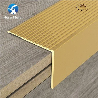 سیڑھی نوزنگ سٹرپس